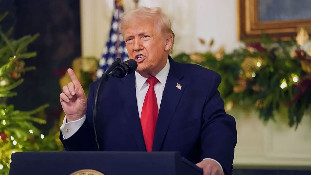 Karakas’ta geceyi sarsan patlamalar: Alevler yükseldi, dünya alarma geçti