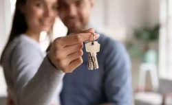 Konut kredilerinde yeni dönem: Faizler geriledi, ev almak isteyenler için kritik eşik aşıldı